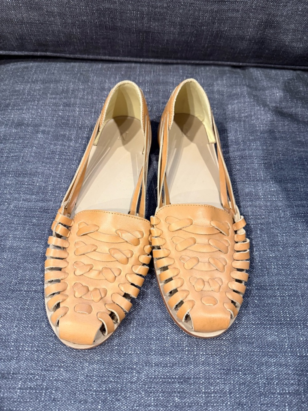 Nisolo Women’s Tan Leather Huarache Flats